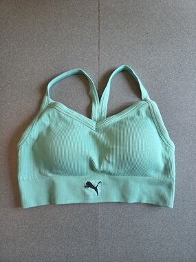 Puma Women's Mint Ribbed Sports Bra